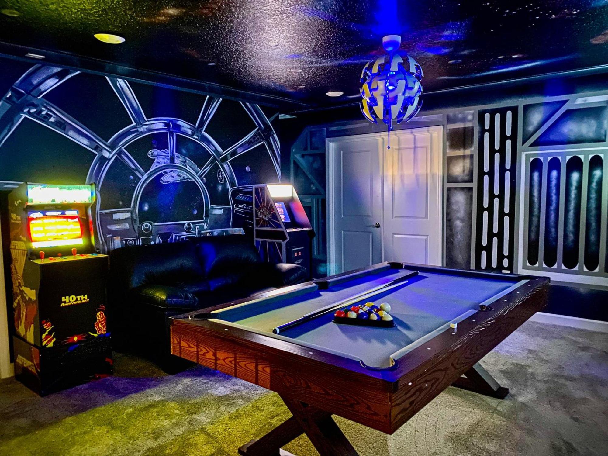 Magical Family Vacation Home Near Disney World At Storey Lake, Star Wars Gameroom, Pool, Theater, Mickey Slide, Sleeps Up To 28 Kissimmee Εξωτερικό φωτογραφία